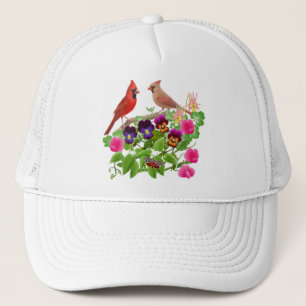 Camionero Cardenales en el gorra de la malla del jardín