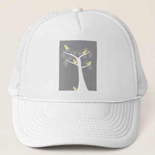 Camionero Cinco pájaros amarillos en un Gorra de árbol