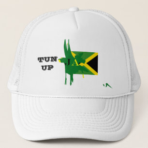 Camionero CUBA de Jamaica ENCIMA del gorra blanco de la