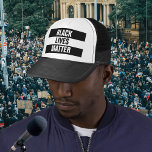 Camionero Gorra de Black Lives Matter<br><div class="desc">Muestra tu apoyo al movimiento "Black Lives Matter" dedicado a la protesta no violenta y la justicia racial.</div>