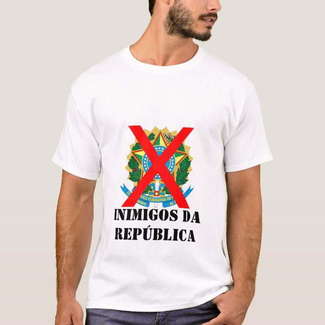 Camisa Anti-Republicana (Anverso)