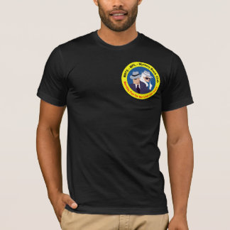 Camisa con la invitación del club de libros mister