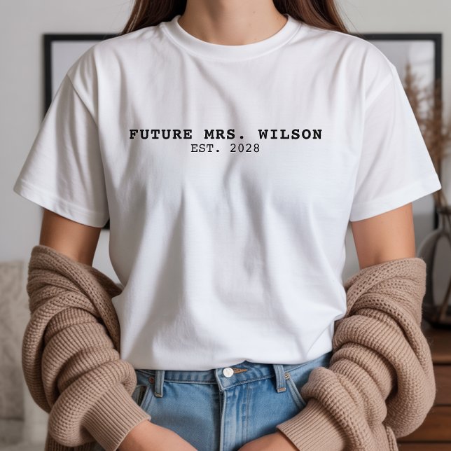 Camisa de compromiso con letra elegante personaliz (personalized bride to be shirt, future wife shirt personalized gift, bachelorette party bride shirt)
