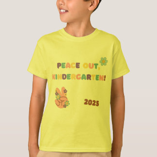 Camisa de graduación de Kindergarten de Peace Out 