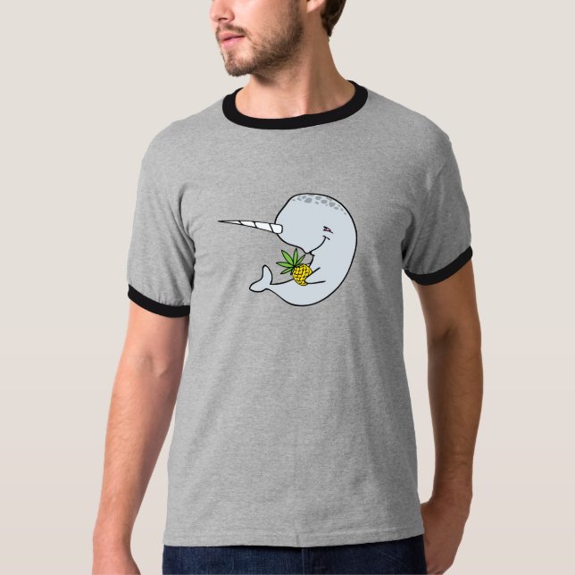 Camisa de la piña de Narwhal (pequeño logotipo) (Anverso)