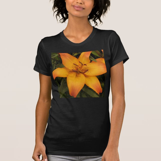 Camisa de mujeres de la naranja Lily (Anverso)