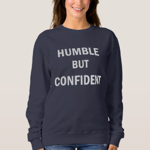 Camisa de suéter humilde pero segura