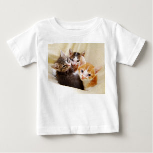 Camisa del bebé del trío de los gatitos