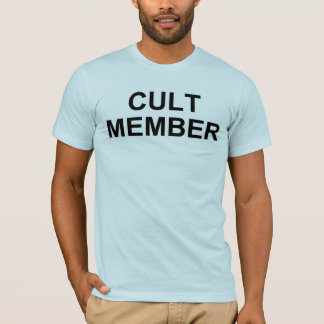 Camisa del miembro del culto