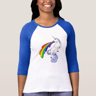 Camisa del unicornio del arco iris