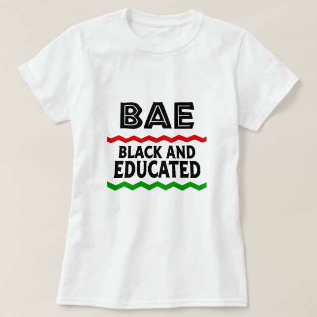 Camisa en negro y educada (Diseño del anverso)