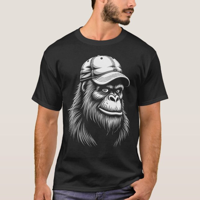 Camisa Gráfica Bigfoot Ballcap Tee - Guay Sasquatc (Anverso)