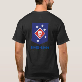 Camisa marina de los asaltantes entrenados para la