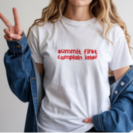 Camisa Minimalista de Montaña Diseño de Línea Simp
