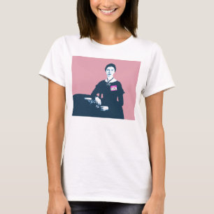 Camisa rosada y azul de Emily Dickinson en blanco