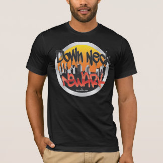 camisa vieja de la pintada de la escuela