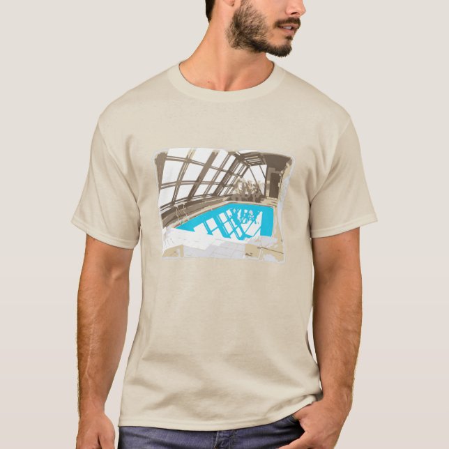 CAMISETA 例のプール (Anverso)