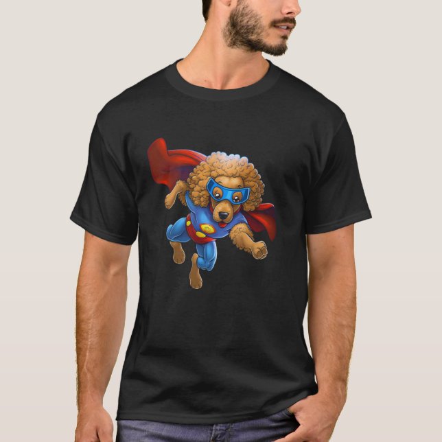 Camiseta 01 Perro superhéroe caniche capa roja Perro héroe  (Anverso)