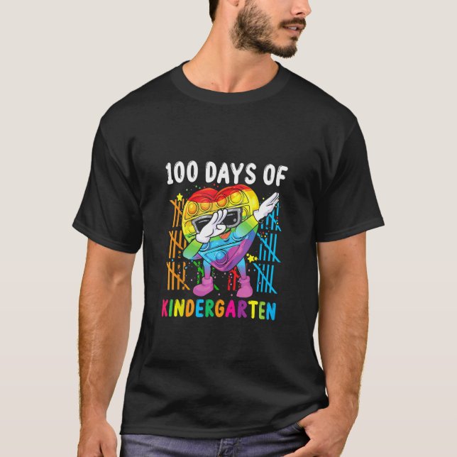 Camiseta 100 Days Of Kindergarten Pop It Happy 100th Day Po (Anverso)