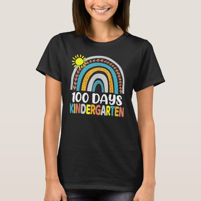 Camiseta 100 Days of Kindergarten School Teacher or Student (Anverso)
