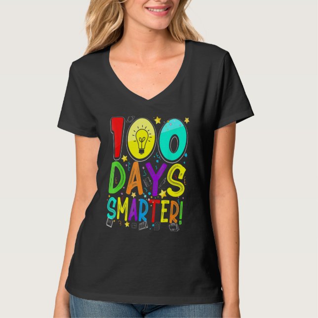 Camiseta 100 Days Smarter Happy 100th Day Of School Student (Anverso)