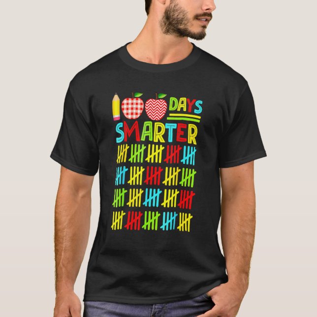 Camiseta 100 Days Smarter Happy 100th Day Of School Student (Anverso)