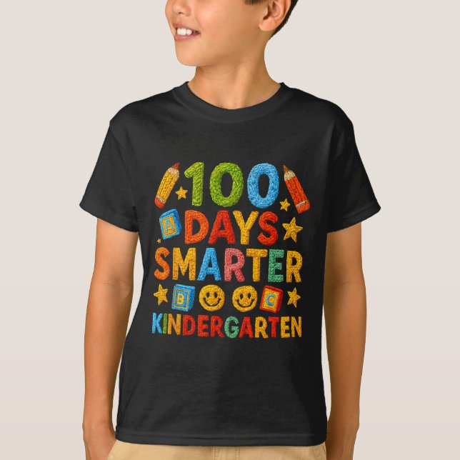 Camiseta 100 Days Smarter Kindergarten Milestone School Ach (Anverso)