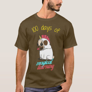 Camiseta 100 días de aprendizaje mágico con un lindo pug