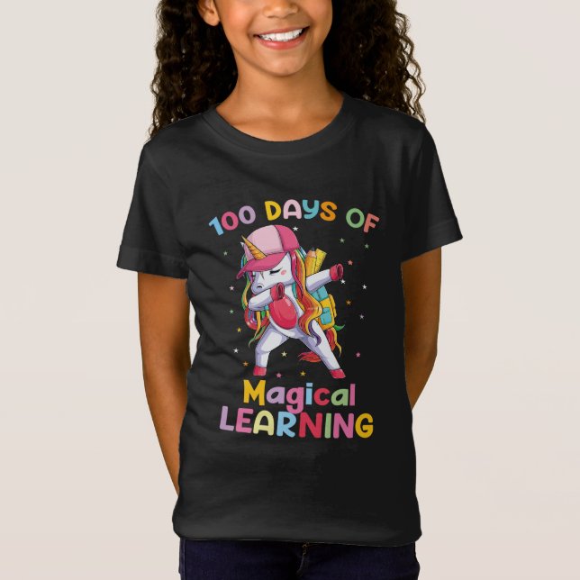 Camiseta 100 Días De Aprendizaje Mágico De Unicornio Escola (Anverso)