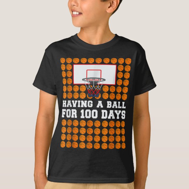 Camiseta 100 Días De Baloncesto Escolar Bolas Del 100º Día  (Anverso)