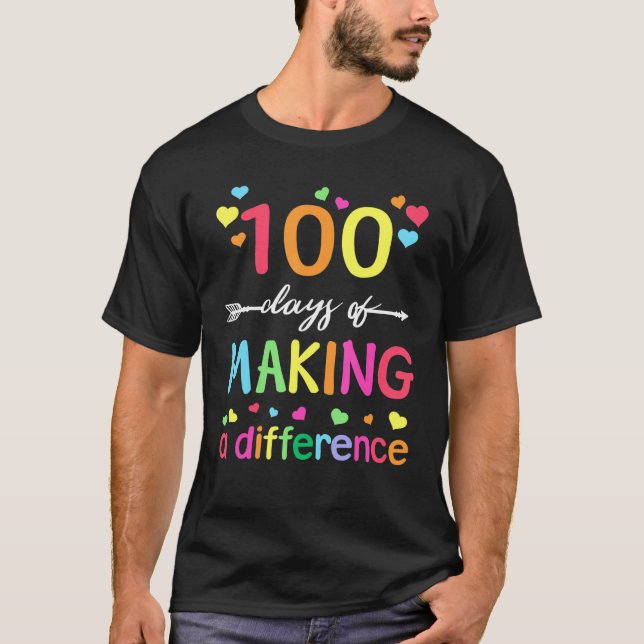 Camiseta 100 días de diferencia en el centésimo día de clas (Anverso)
