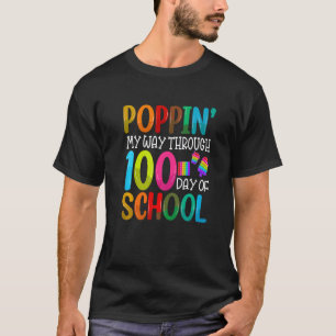 Camiseta 100 Días De Escuela para Niños y Maestros de Kinde