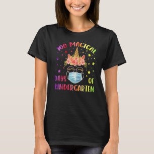 Camiseta 100 días mágicos de niñera con unicornio