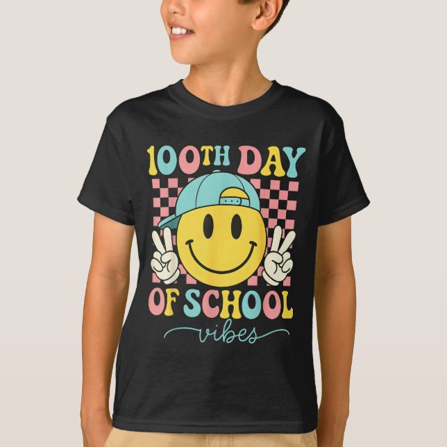 Camiseta 100th Day Of School Vibes 100 Days Teacher Boy Gir (Anverso)