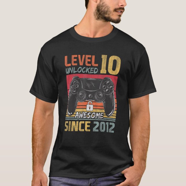 Camiseta 10.º nivel de juego de cumpleaños 10 impío desbloq (Anverso)