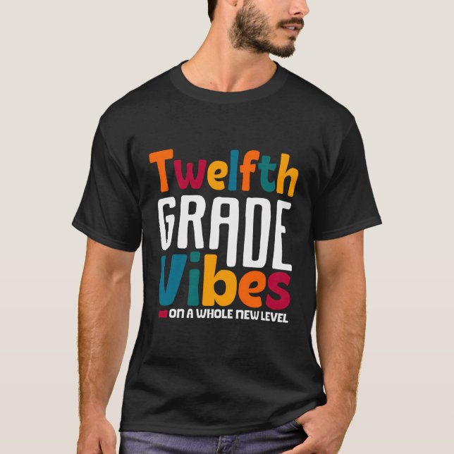 Camiseta 12.º Equipo Escolar De 12º Grado Vibes 12 (Anverso)