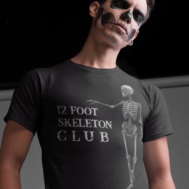 Camiseta 12 Foot Skeleton Club Halloween (Subido por el creador)