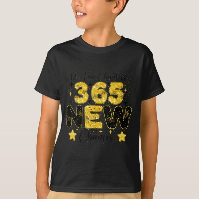 Camiseta 12 New Chapters 365 New Chances Happy New Year 202 (Anverso)