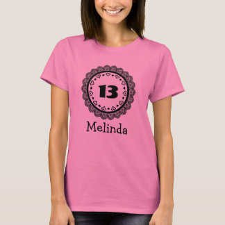 Camiseta 13.º Chica de cumpleaños nombre de marco de encaje