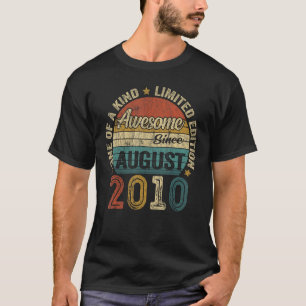 Camiseta 13 años de edad increíble desde agosto de 2010