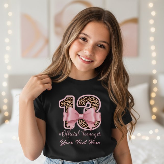 Camiseta 13th Birthday Gift Pink Leopard Print Bow  (Subido por el creador)