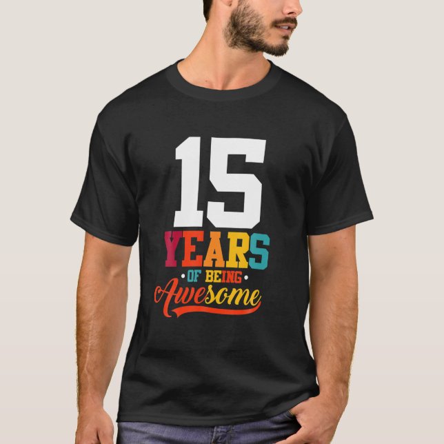 Camiseta 15 Años De Ser Regalos Aterradores 15 Años (Anverso)