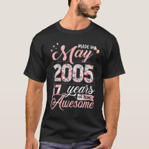 Camiseta 17.ª Fórmula De Cumpleaños Para Las Mujeres Nacida