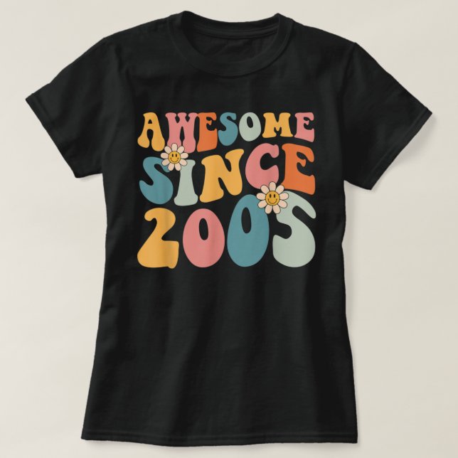 Camiseta 17th Birthday Gifts Awesome Since 2005 17 Years Ol (Diseño del anverso)