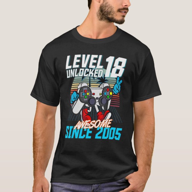 Camiseta 18.º nivel de juego de cumpleaños 18 desbloqueado  (Anverso)