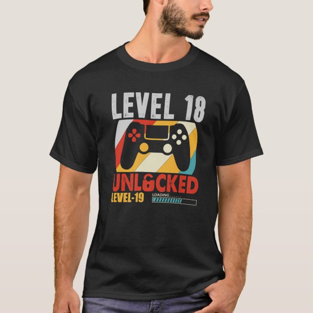 Camiseta 18.º Regalo De Cumpleaños De Video Gamer Nivel 18  (Anverso)