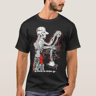 Camiseta 18 A La Vida Conduciendo Y Sobreviviendo