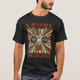 Camiseta 18 años Nivel de cumpleaños 18 Juego desbloqueado