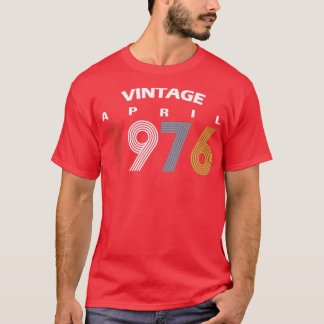 Camiseta 1976 Abril Vintage Birthday Gif