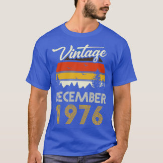 Camiseta 1976 Vintage December Birthday Gif